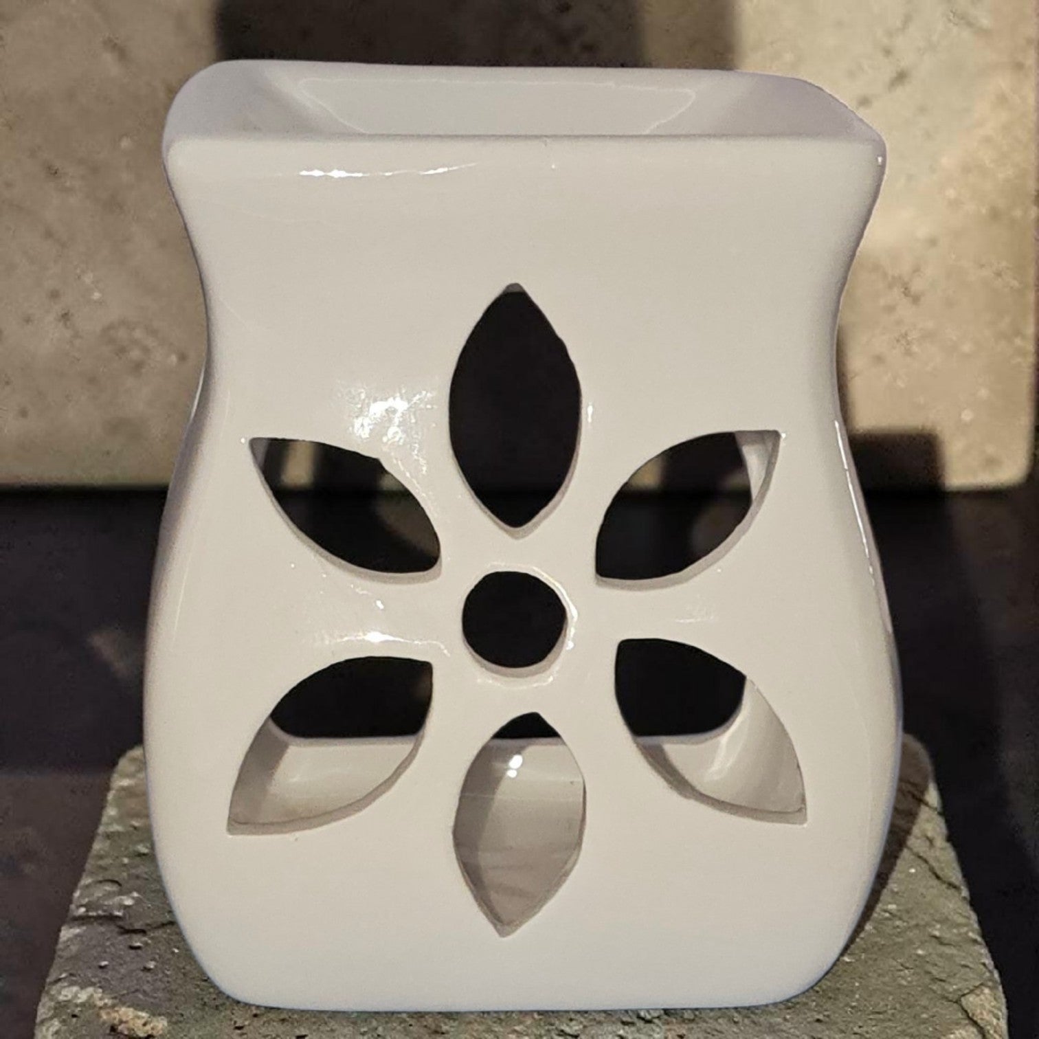 White Square Ceramic Wax Melter